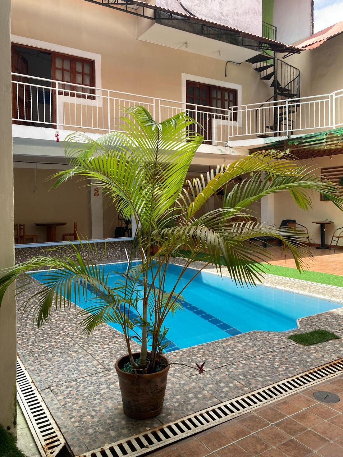 Iguana Haus Iquitos Apartment Exterior photo